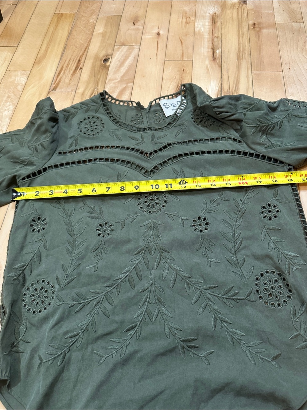 NWOT Sea New York Olive Green Embroidered Women's Top - Picture 7 of 7